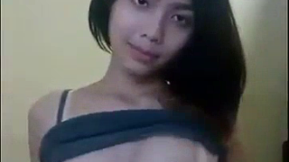 Hot and sexy pinay videocall show boobs.mp4