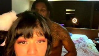 18yo Asian slut takes raw BBC on cam