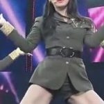 It’s Seunghee’s Turn For Some Thigh Worship