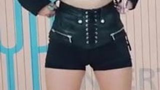 More Cum For RyuJin And Her Thighs
