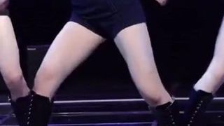 Time To Paint Chaewon’s Thighs With Cum